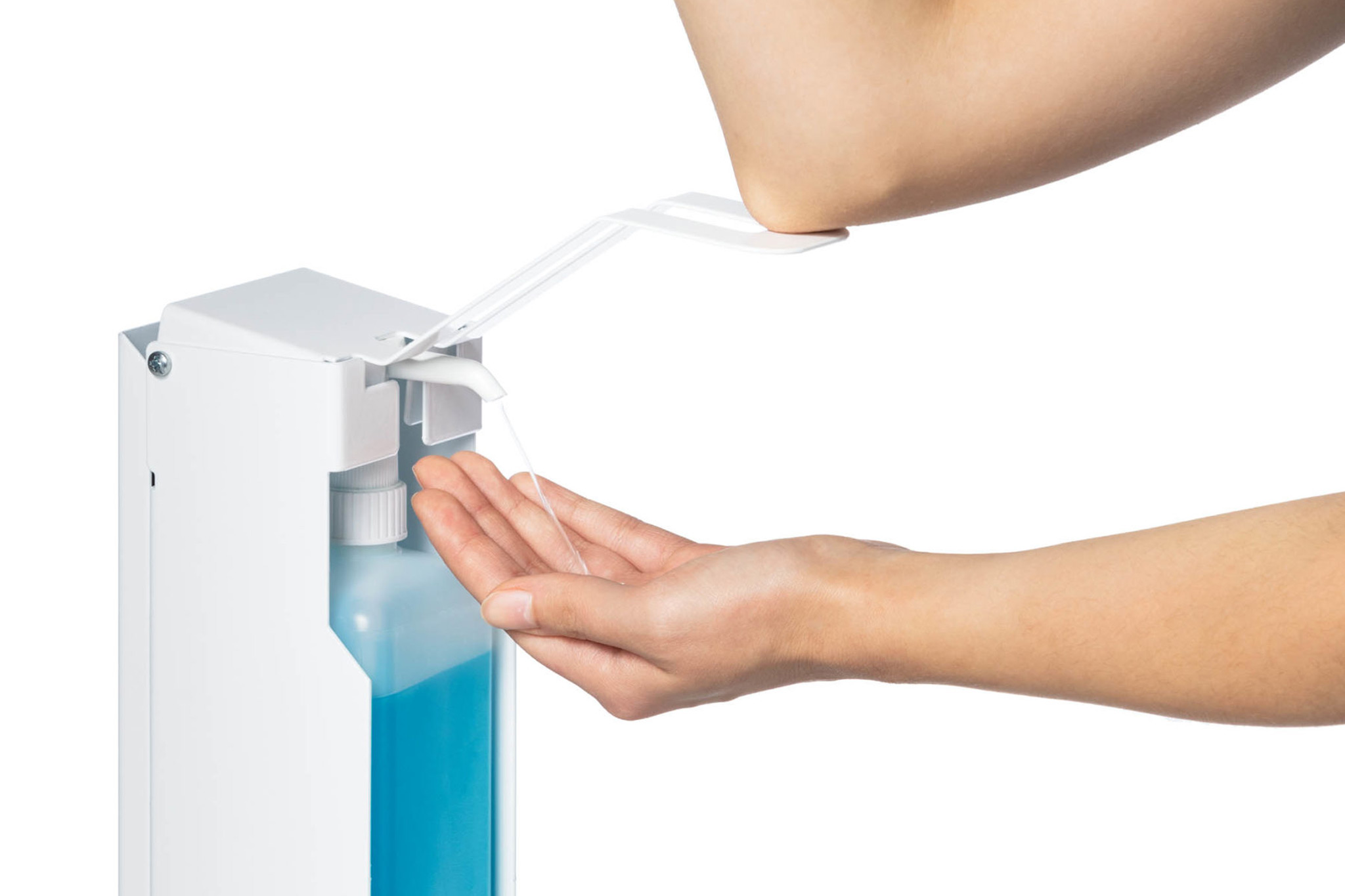 Operate the hygienic long lever arm using your hand, forearm or elbow Operate the hygienic long lever arm using your hand, forearm or elbow